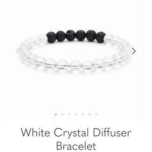 Vitality Extracts White Crystal Diffuser Bracelet / White & Black / BRAN…